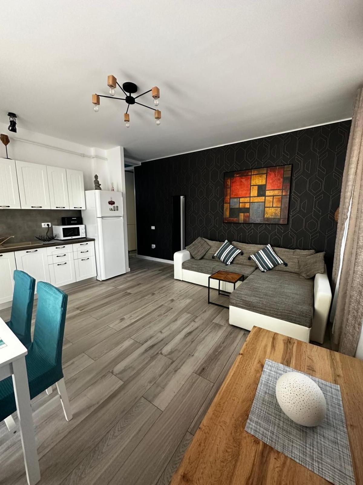 Best Apartment Mamaia Nord Năvodari Eksteriør billede